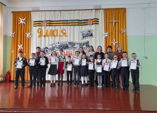 26 и 27 апреля на  базе ГОКУ СКШ № 11 г. Иркутска прошел конкурс чтецов «Живая память», 